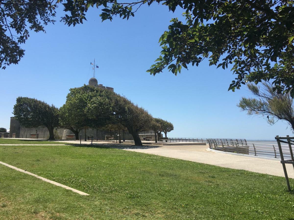 Petit Nid A 50M De La Plage Au Coeur De Fouras Εξωτερικό φωτογραφία